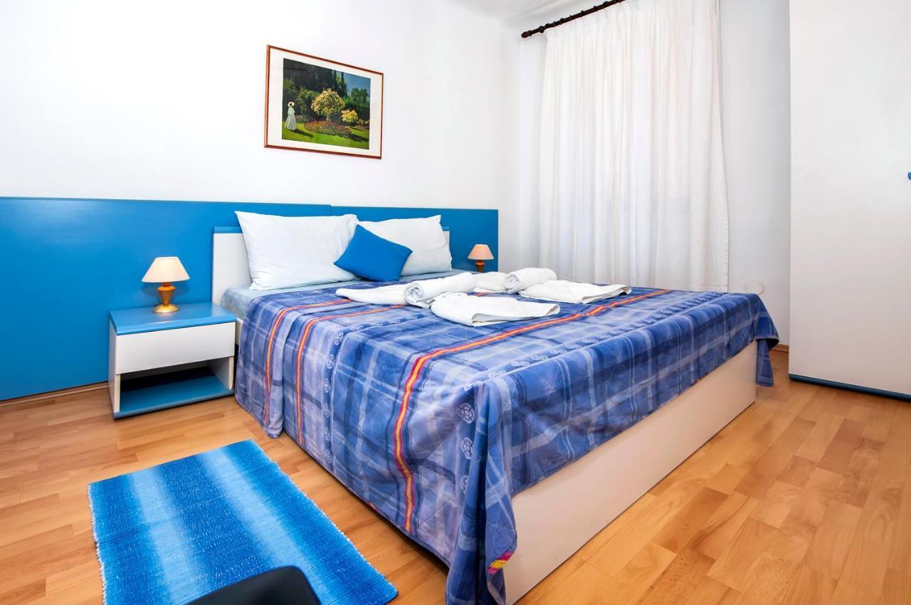 Carera Seaview Apartments روفينج المظهر الخارجي الصورة